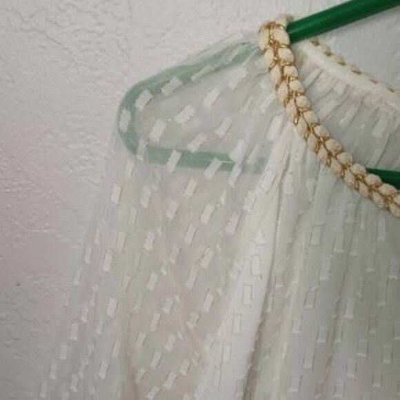 Tahari Sheer Cream Top Size Large - Picture 6 of 13